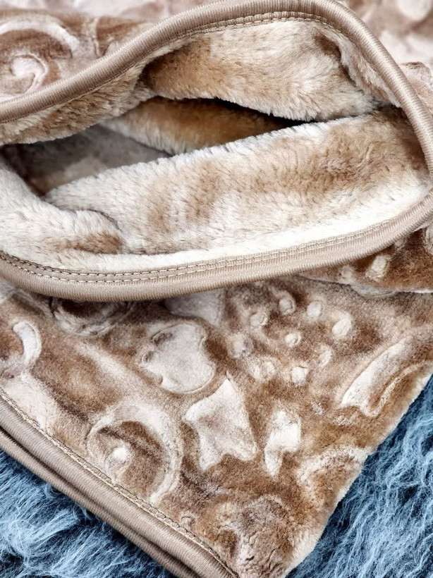 پتو تک نفره نیکا برجسته چیکا